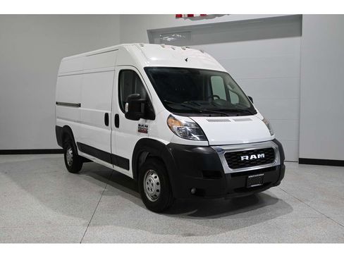 Used 2019 RAM ProMaster 1500 w/ Premium Appearance Group FWD image 2