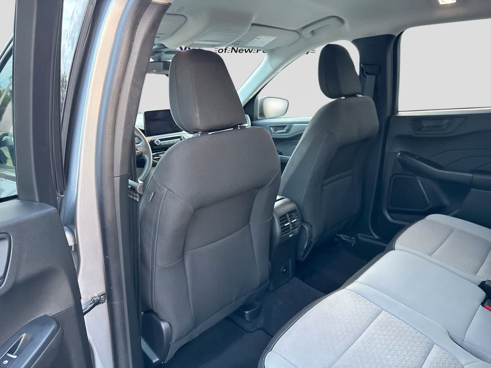 Used 2024 Ford Escape Active FWD image 25