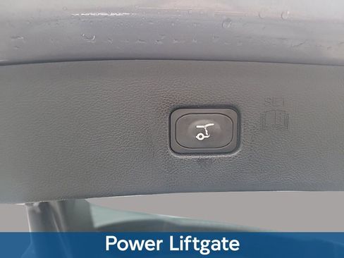 Used 2022 Ford Edge SEL w/ Convenience Package image 14