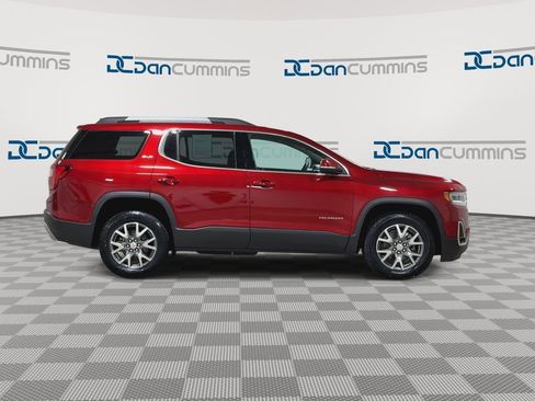 Used 2023 GMC Acadia SLT image 9