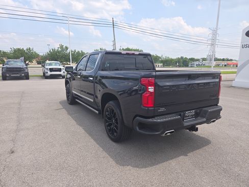 Used 2024 Chevrolet Silverado 1500 High Country w/ High Country Premium Package image 8