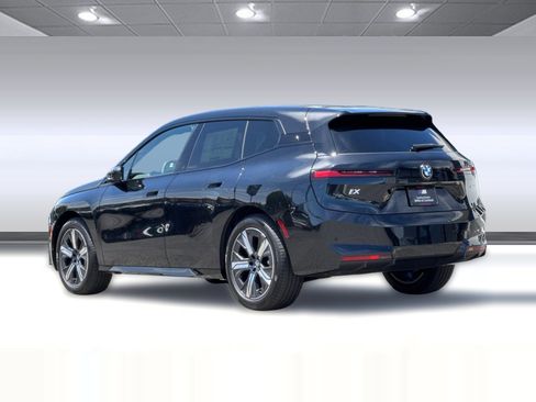 New 2026 BMW iX xDrive45 w/ Premium Package AWD/4WD image 3