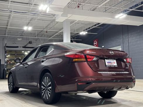 Used 2023 Nissan Altima 2.5 SV image 18