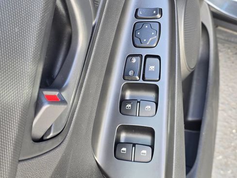 Used 2020 Hyundai Kona SEL AWD/4WD image 13