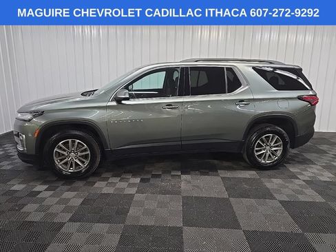 Used 2023 Chevrolet Traverse LT AWD/4WD image 5