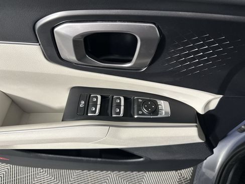 Certified 2025 Kia Sorento S w/ Panoramic Sunroof Package FWD image 10