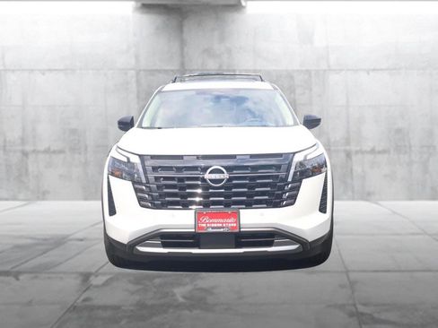 New 2026 Nissan Pathfinder Platinum AWD/4WD image 4