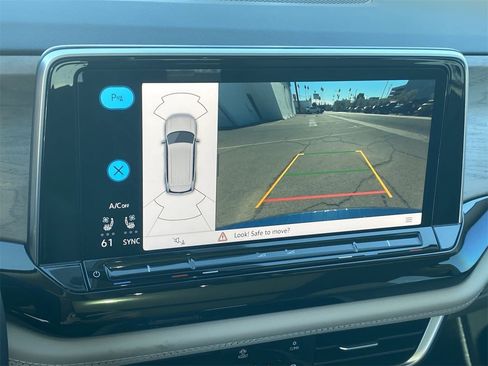 New 2026 Volkswagen Atlas SE image 23