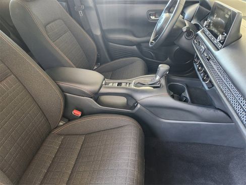 Certified 2025 Honda HR-V Sport image 13