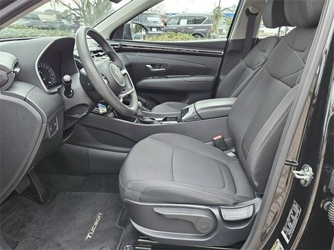Used 2024 Hyundai Tucson SE image 10