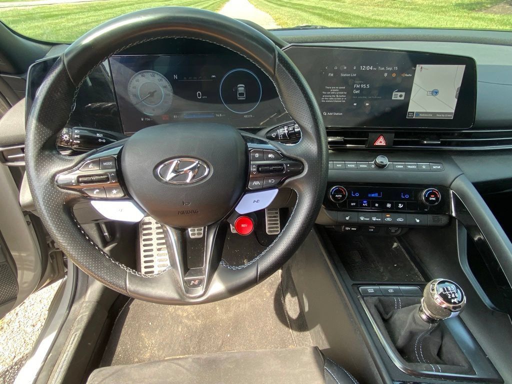 Used 2023 Hyundai Elantra N FWD image 10