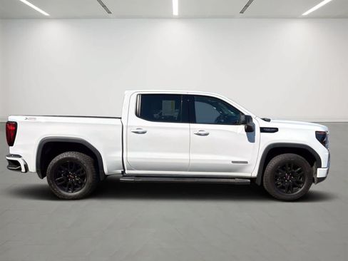 Used 2025 GMC Sierra 1500 Elevation AWD/4WD image 5