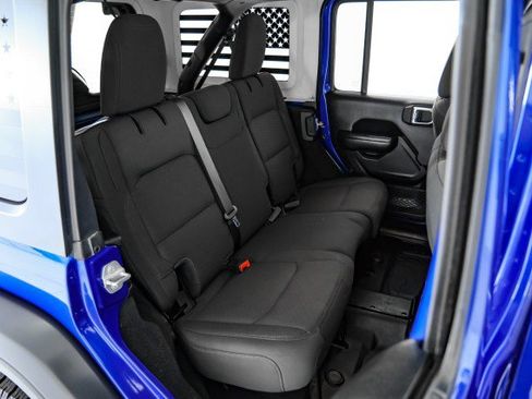Used 2020 Jeep Wrangler Unlimited Sport S AWD/4WD image 32