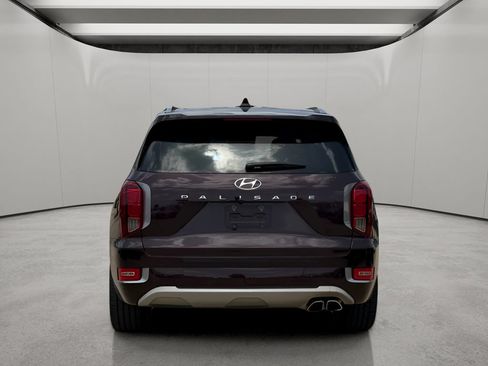 Used 2021 Hyundai Palisade Limited FWD image 4