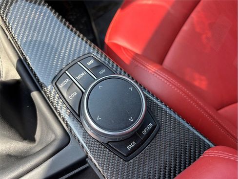 Used 2018 BMW M4 Coupe image 32