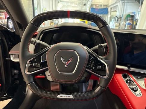 Used 2023 Chevrolet Corvette Z06 w/ Chrome Exterior Badge Package RWD image 33