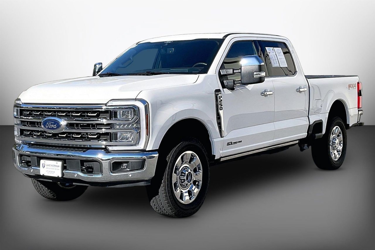 Used 2025 Ford F250 King Ranch w/ Chrome Package AWD/4WD image 4