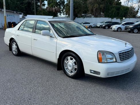 Used 2003 Cadillac De Ville FWD image 2