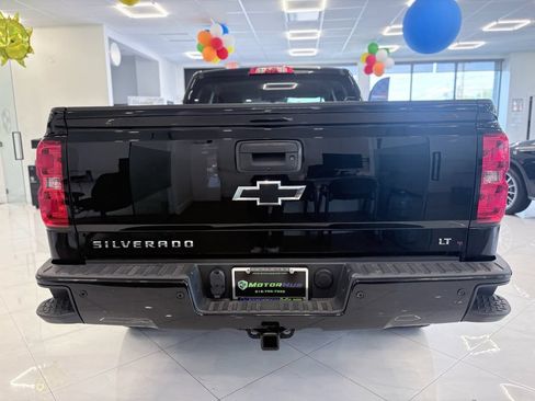 Used 2017 Chevrolet Silverado 1500 LT w/ Midnight Edition AWD/4WD image 11