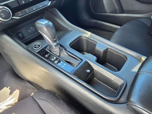 Used 2024 Nissan Sentra S FWD image 19