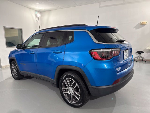 Used 2020 Jeep Compass Latitude FWD image 5