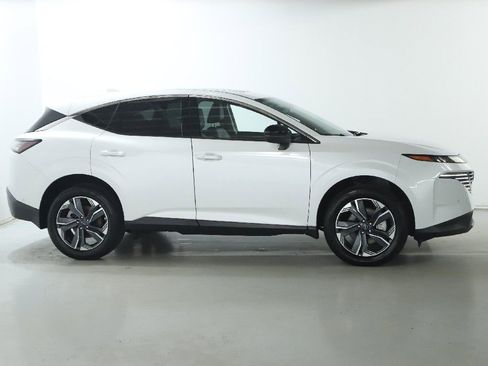 Certified 2025 Nissan Murano SL AWD/4WD image 11