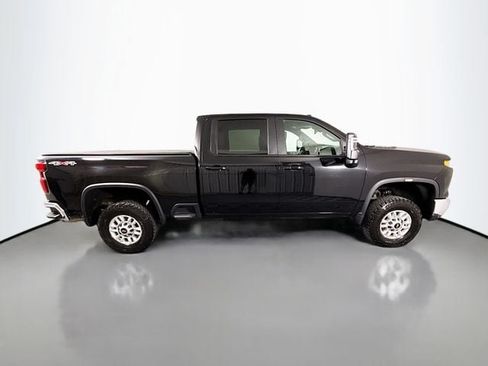 Used 2024 Chevrolet Silverado 2500 LT w/ Convenience Package AWD/4WD image 8