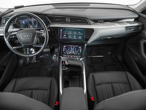 Certified 2024 Audi Q8 e-tron Premium AWD/4WD image 9
