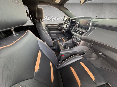 Used 2024 GMC Yukon AT4 w/ Technology Package image 29