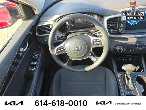 Used 2020 Kia Sorento LX FWD image 16