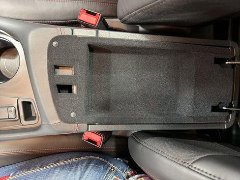 Used 2025 Dodge Durango R/T image 37