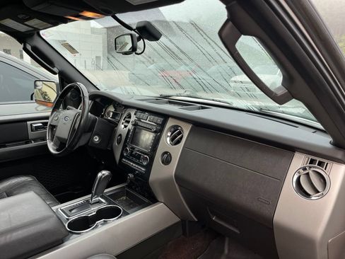 Used 2013 Ford Expedition EL Limited AWD/4WD image 6