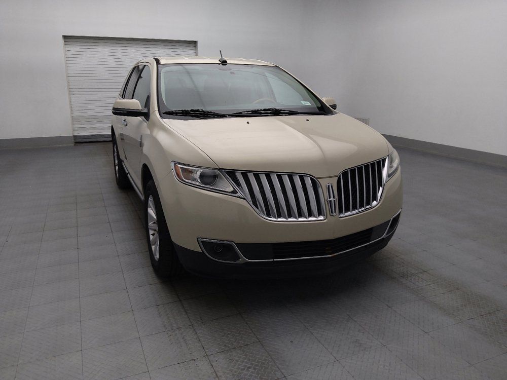 Used 2014 Lincoln MKX FWD w/ Equipment Group 101A image 14
