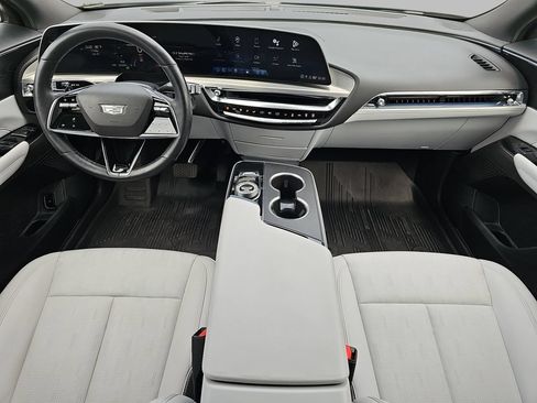 Certified 2024 Cadillac Lyriq Luxury w/ LPO, Floor Liner Package AWD/4WD image 9