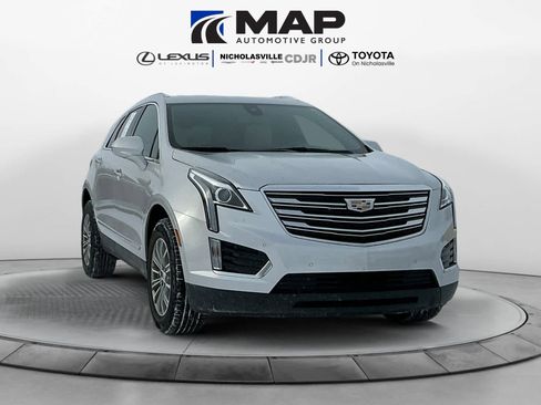 Used 2018 Cadillac XT5 Luxury w/ Driver Awareness Package image 7