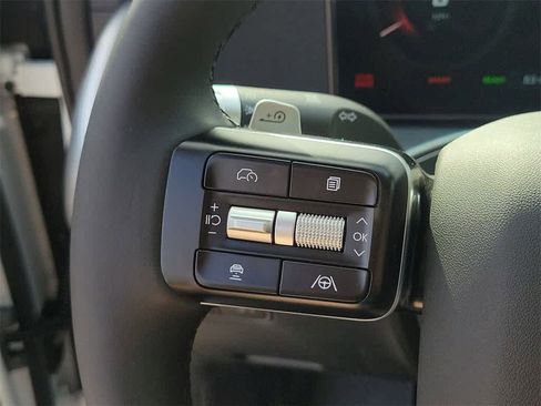 New 2026 Hyundai Ioniq 9 SE image 27