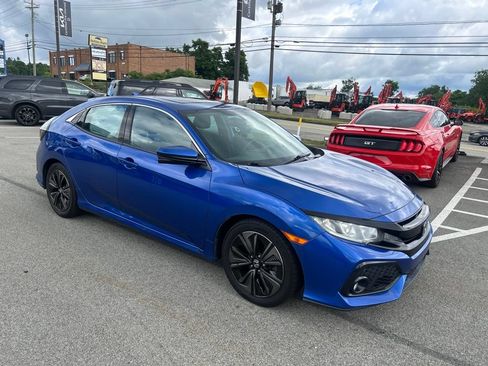 Used 2017 Honda Civic EX image 1
