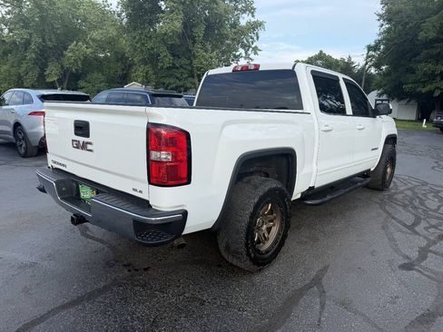 Used 2016 GMC Sierra 1500 SLE w/ SLE Value Package AWD/4WD image 10