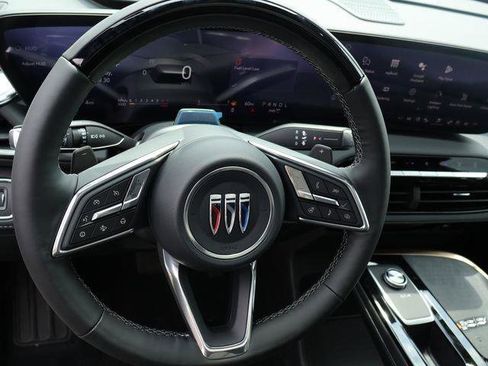 New 2026 Buick Enclave Avenir AWD/4WD image 28