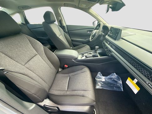 New 2026 Honda Accord SE image 23