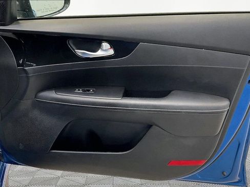 Used 2022 Kia Forte GT-Line FWD image 28