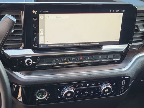 Used 2024 GMC Sierra 1500 SLT image 12