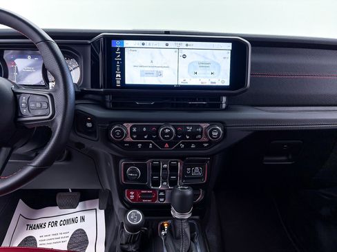 Used 2024 Jeep Wrangler Unlimited Rubicon 392 image 11