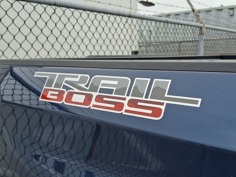 Certified 2021 Chevrolet Silverado 1500 LT Trail Boss AWD/4WD image 12