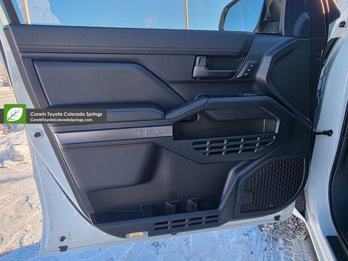 New 2025 Toyota 4Runner TRD Off-Road Premium image 22