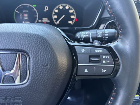 Used 2024 Honda CR-V Sport Touring image 27