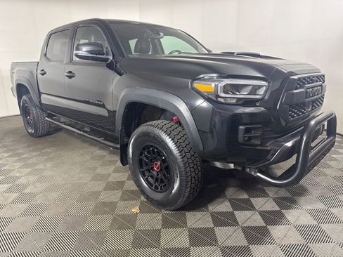 Used 2023 Toyota Tacoma TRD Pro image 1