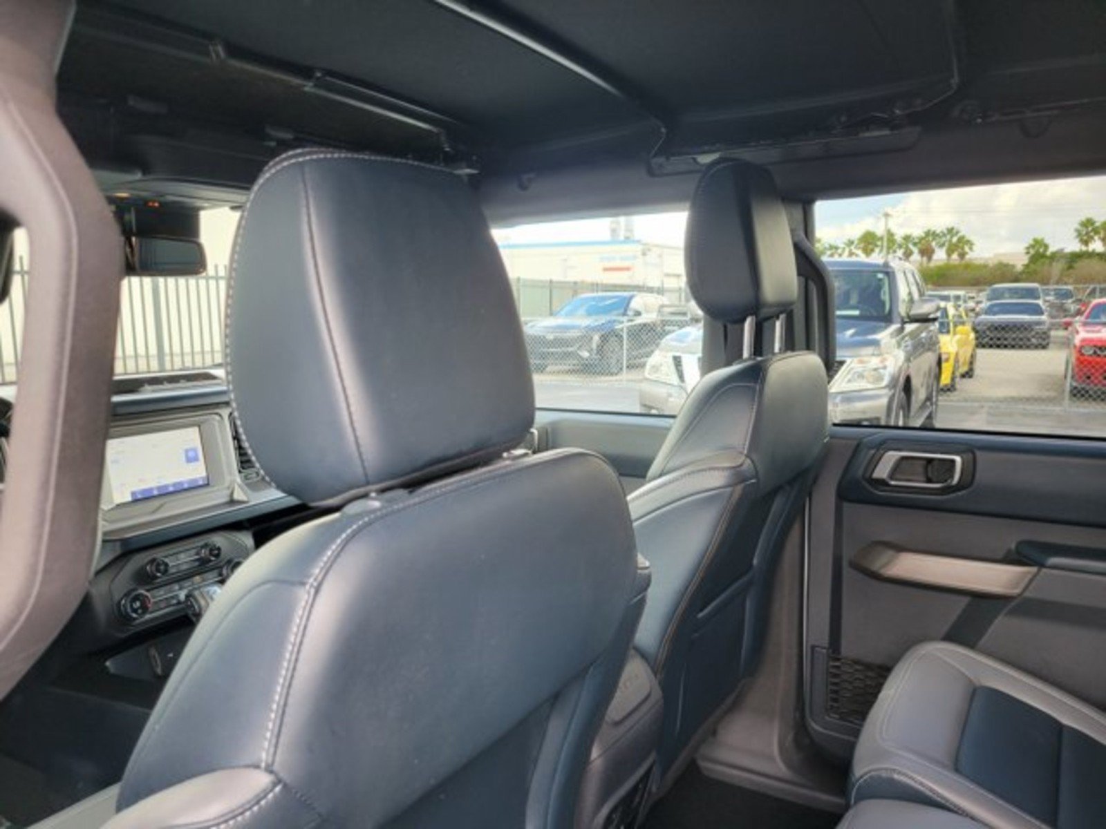 Used 2023 Ford Bronco Outer Banks AWD/4WD image 27