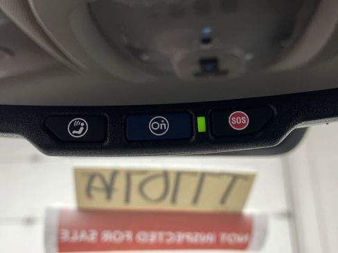 Used 2016 Chevrolet Equinox LT w/ Convenience Package image 23