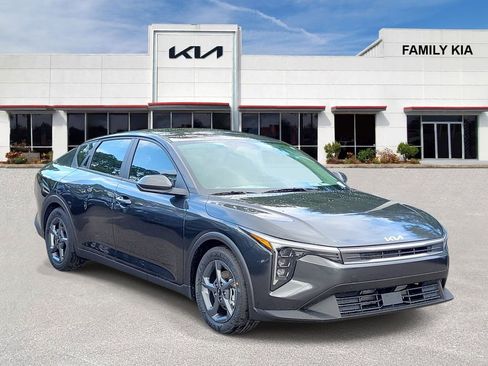 New 2026 Kia K4 FWD image 1